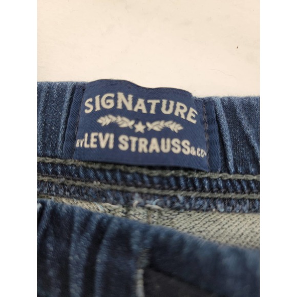 Signature by Levi Strauss Pull on Elastic Waist Women's Jeans, Size 8R - Picture 9 of 10